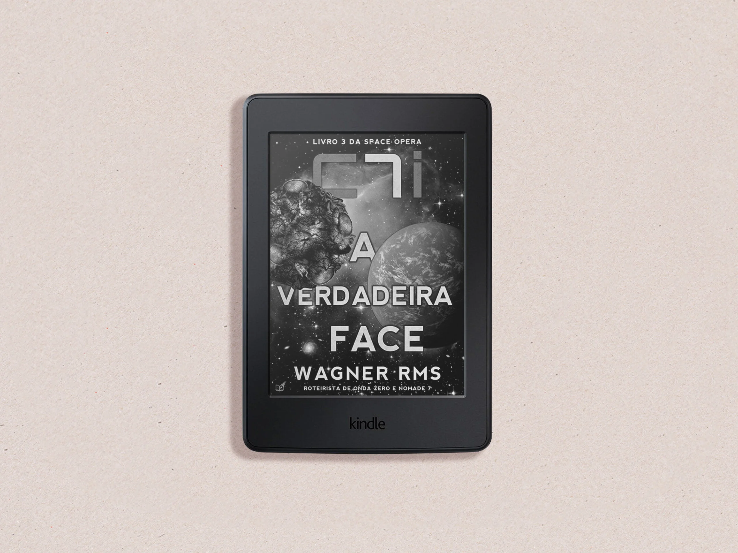 Capa do ebook 3 da space Opera C7i, temporada Ato de Fé, com grande nave esférica alienígena orbitando um planeta verde alienígena.